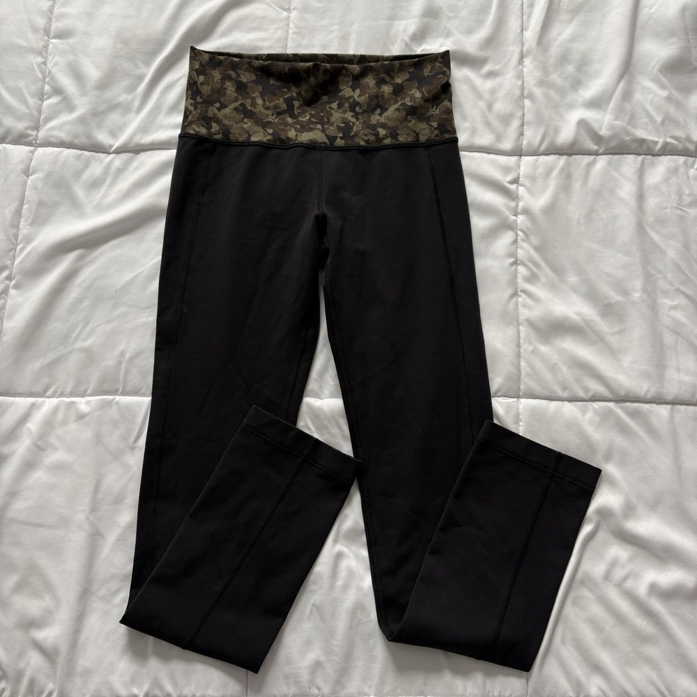 Lululemon Athletica Womens Black Camo‎ High Rise Leggings Pants Yoga Activewear